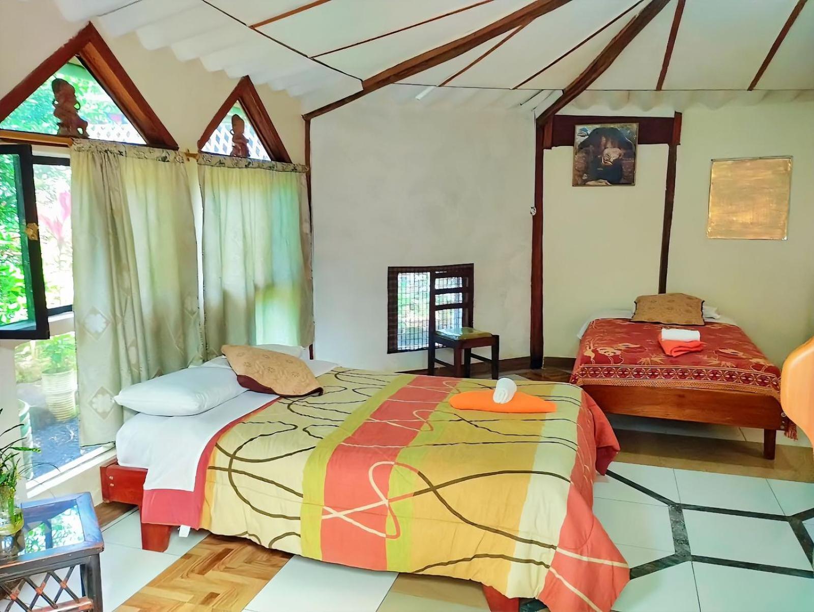 Alojamiento Sumak Kawsay Puerto Ayora  Bagian luar foto